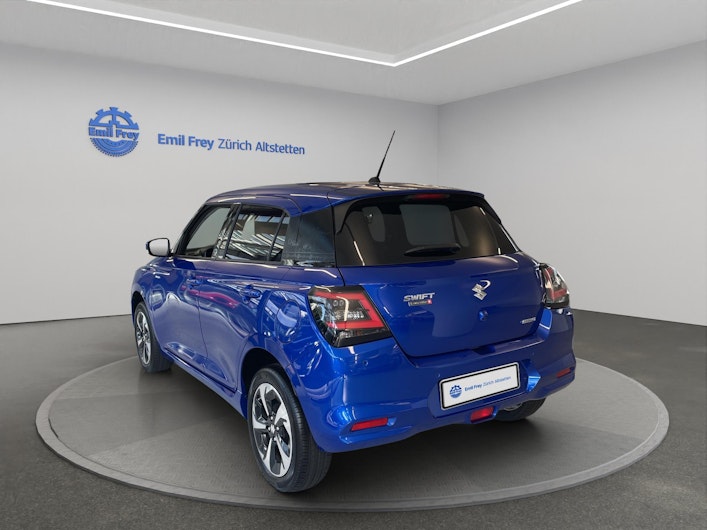 Vehicle image SUZUKI SWIFT