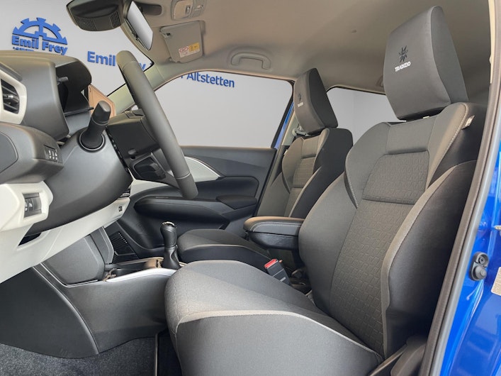 Vehicle image SUZUKI SWIFT