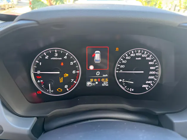 Subaru Crosstrek 2.0i e-Boxer Swiss Plus