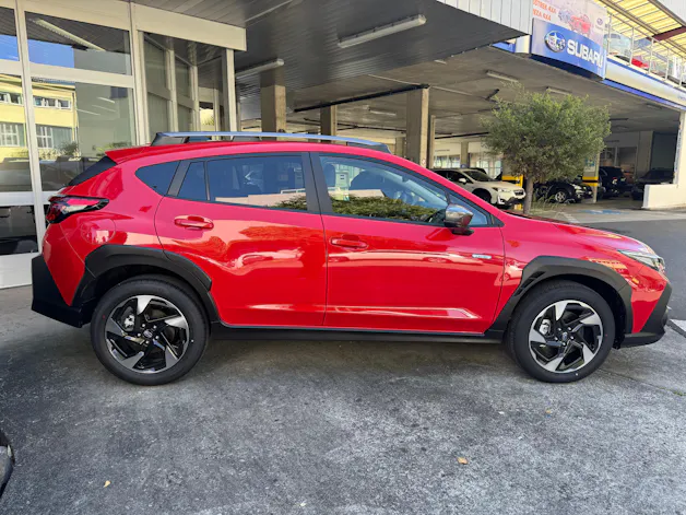 Subaru Crosstrek 2.0i e-Boxer Swiss Plus