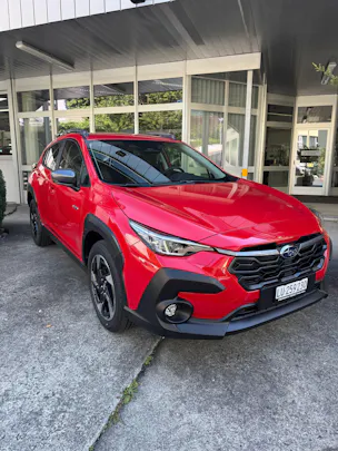 Subaru Crosstrek 2.0i e-Boxer Swiss Plus