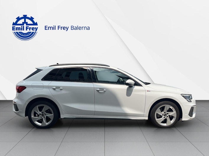 Vehicle image AUDI A3