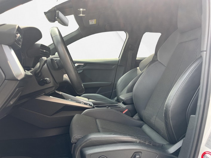 Vehicle image AUDI A3