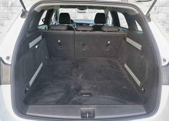 Vehicle image 8 Vehicle image 8