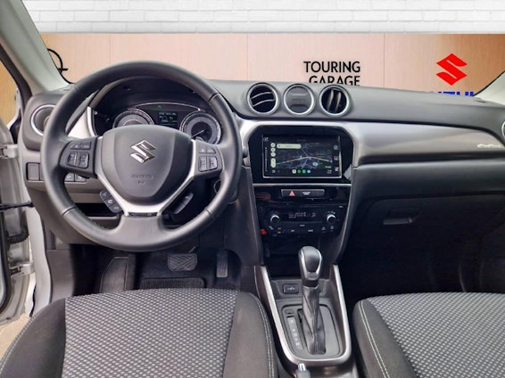 Vehicle image 11