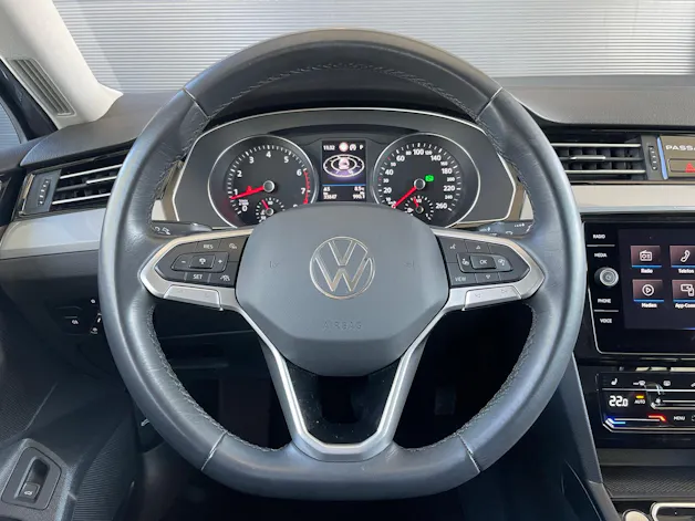 VW Passat Variant 1.5 TSI Business DSG