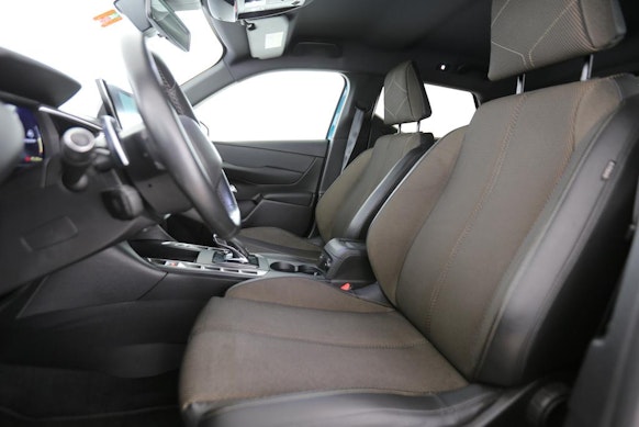 DS AUTOMOBILES DS3 Crossback 1.2 PureTech 130 So Chic 2