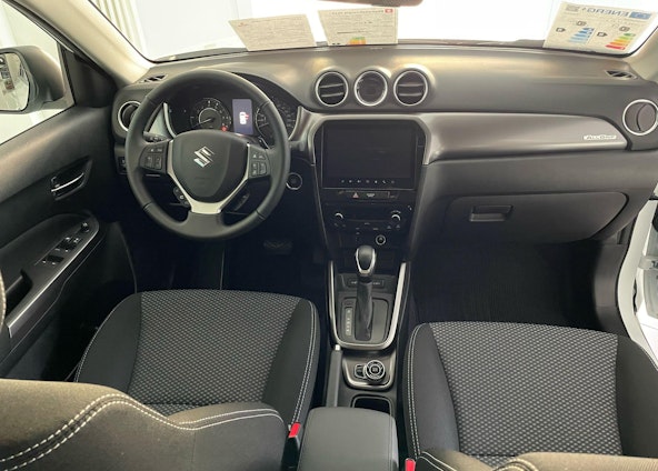 Vehicle image 4 Vehicle image 4