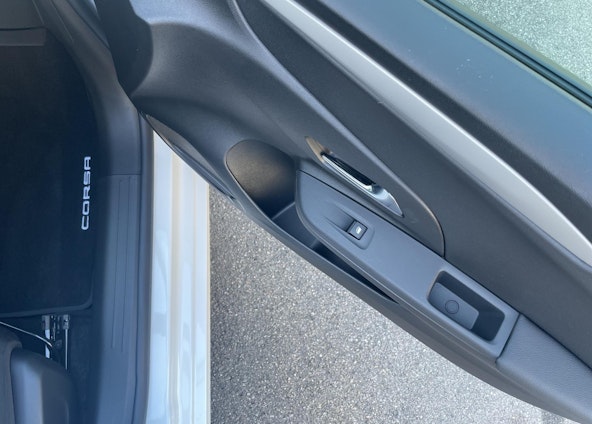 Vehicle image 26 Vehicle image 26