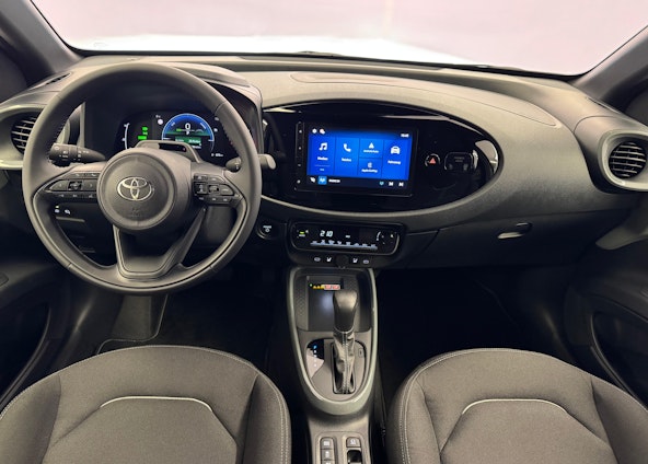 Vehicle image 5 Vehicle image 5