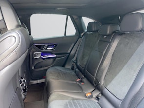 Vehicle image MERCEDES-BENZ GLC 200 4MATIC AMG Line