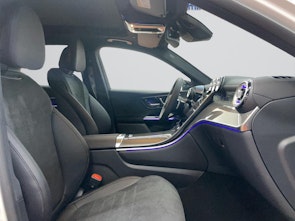 Vehicle image MERCEDES-BENZ GLC 200 4MATIC AMG Line