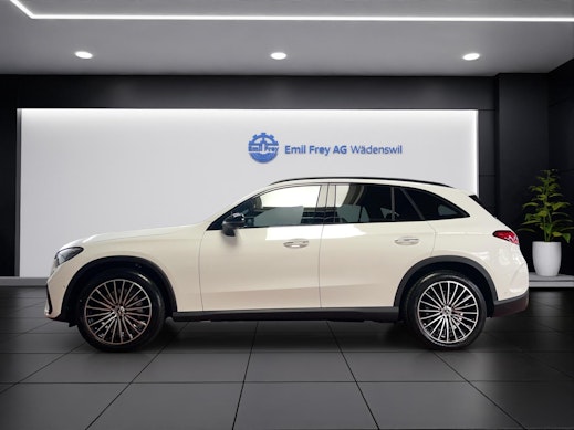 MERCEDES-BENZ GLC 200 AMG Line 4matic 2