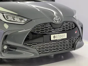 Toyota Yaris 1.5 VVT-i HSD GR Sport