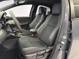 Toyota Yaris 1.5 VVT-i HSD GR Sport