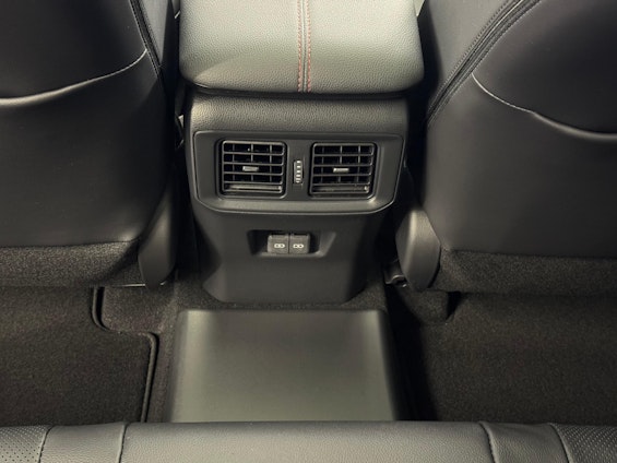 Vehicle image 38