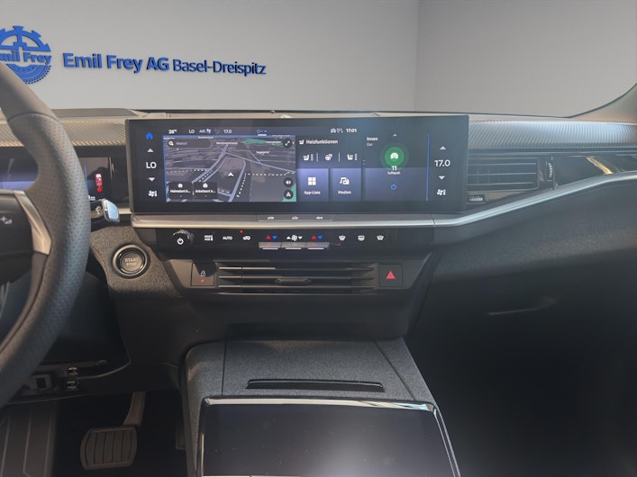 Vehicle image OPEL GRANDLAND