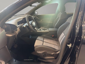 Vehicle image OPEL Grandland 1.2 T HEV GS