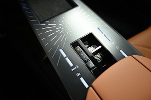 Vehicle image DS AUTOMOBILES No8 E-Tense Étoile 4x4