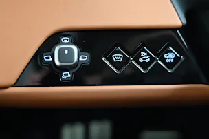 DS Automobiles No8 E-Tense Étoile 4x4