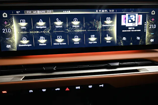 DS Automobiles No8 E-Tense Étoile 4x4