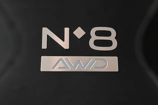 DS Automobiles No8 E-Tense Étoile 4x4