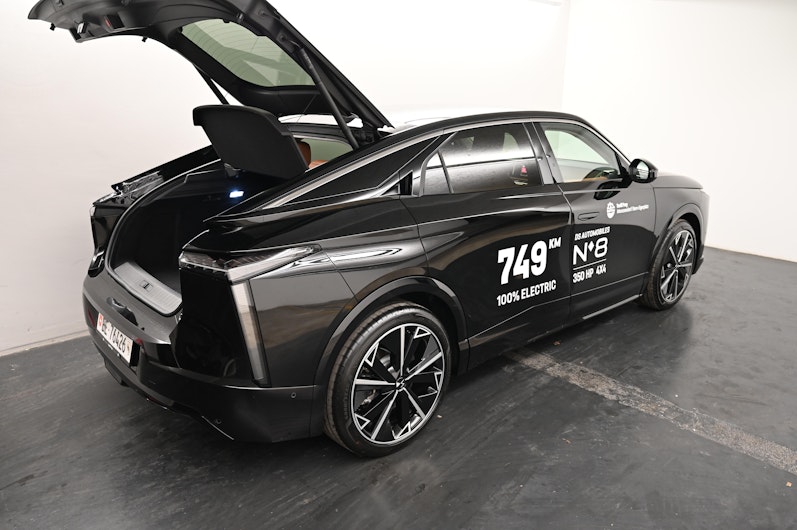 Vehicle image DS AUTOMOBILES DS N°8