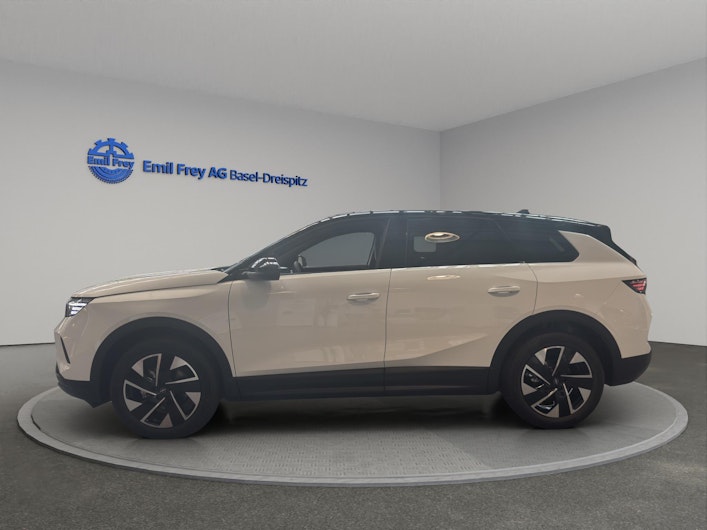 Vehicle image OPEL GRANDLAND