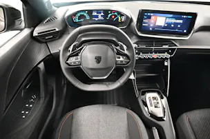 Peugeot 2008 1.2 Hybrid Style