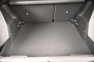 Vehicle image PEUGEOT 2008 1.2 Hybrid Style