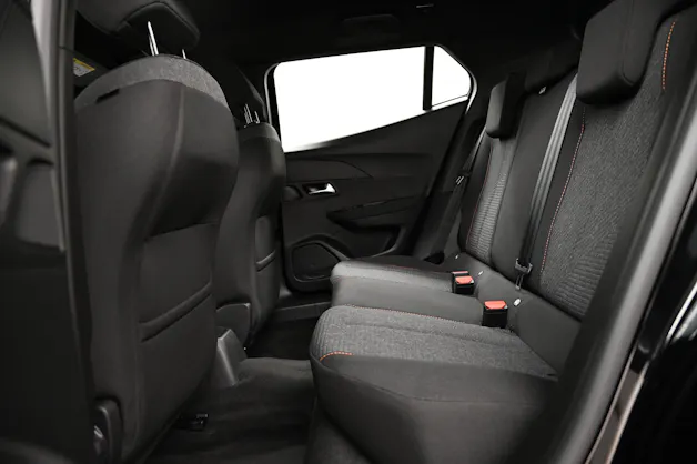 Peugeot 2008 1.2 Hybrid Style