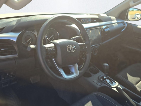 Vehicle image 9 Vehicle image 9