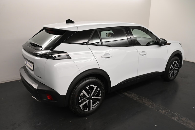 Vehicle image PEUGEOT 2008