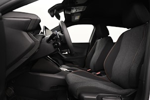 Vehicle image PEUGEOT 2008 1.2 Hybrid Style