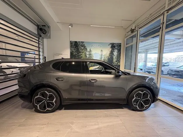 Ford Capri Extended Range Premium AWD