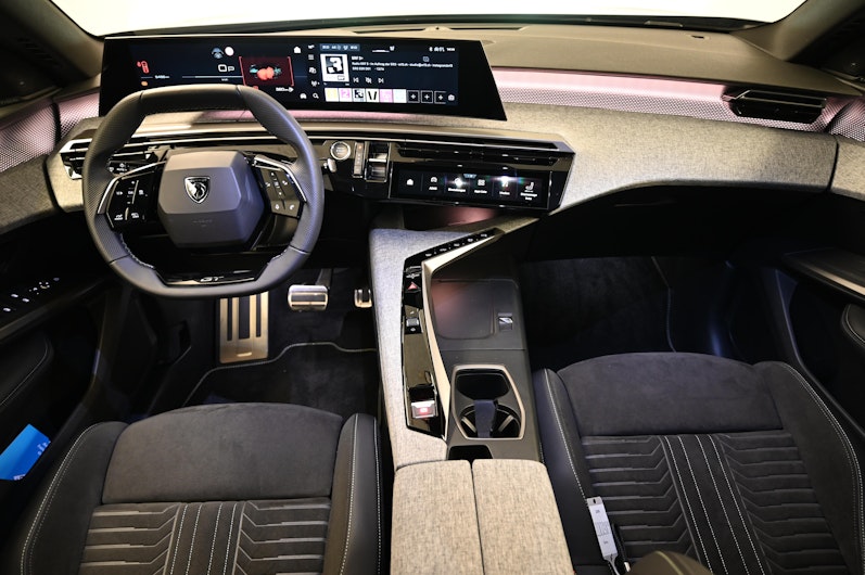 Vehicle image PEUGEOT 3008