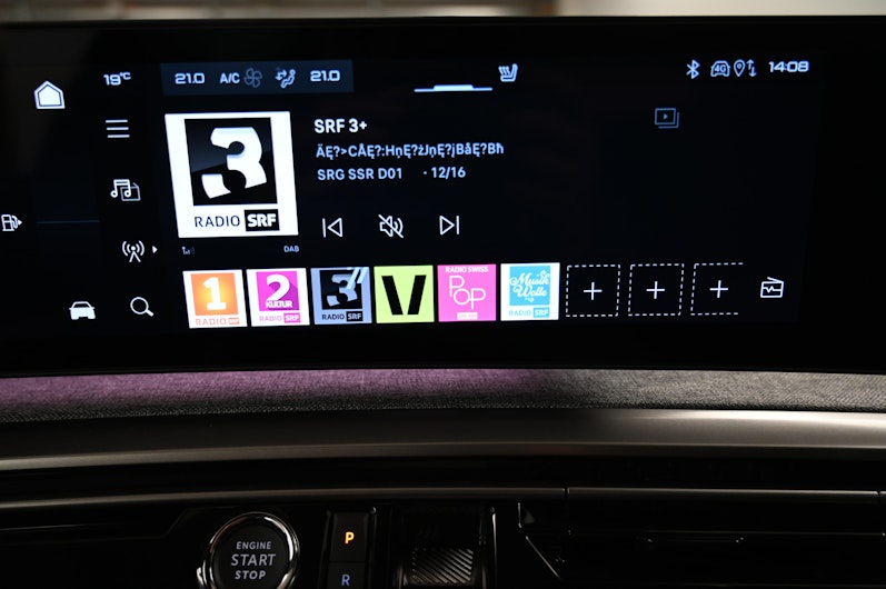 Vehicle image PEUGEOT 3008