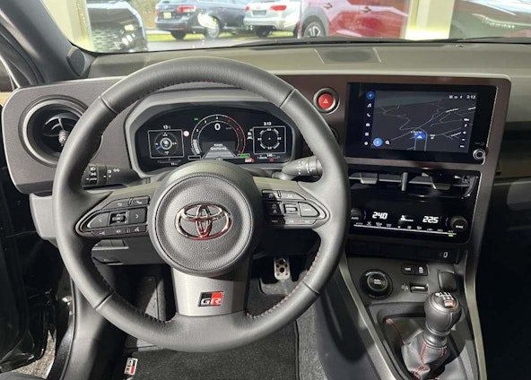 Vehicle image 8 Vehicle image 8