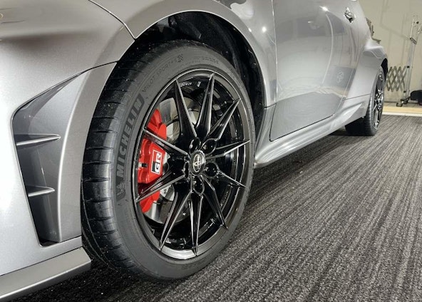 Vehicle image 4 Vehicle image 4