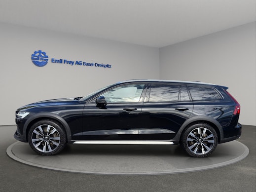 VOLVO V60 Cross Country 2.0 D4 AWD 2