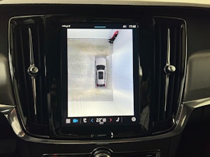 Vehicle image VOLVO V90 Cross Country 2.0 B5 Plus AWD