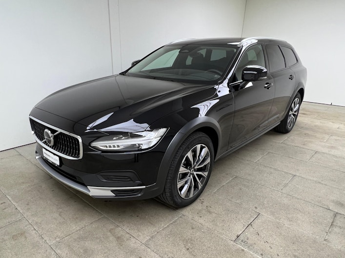 Vehicle image VOLVO V90