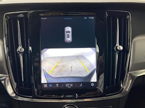 Vehicle image VOLVO V90 Cross Country 2.0 B5 Plus AWD