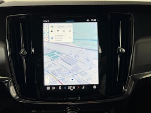 Vehicle image VOLVO V90 Cross Country 2.0 B5 Plus AWD