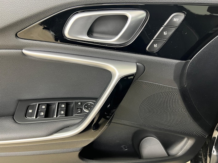 Vehicle image KIA CEED