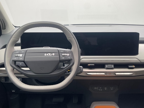 Vehicle image 7 Vehicle image 7