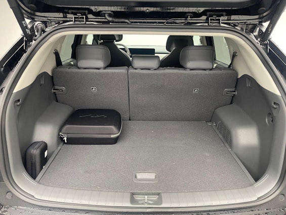 Vehicle image 28 Vehicle image 28