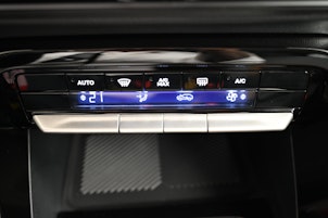 Vehicle image CITROEN e-C3 Aircross You+