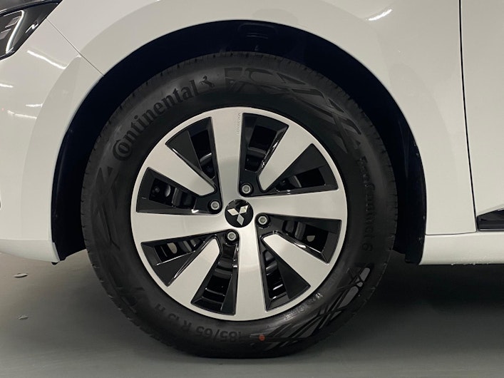 Vehicle image MITSUBISHI COLT