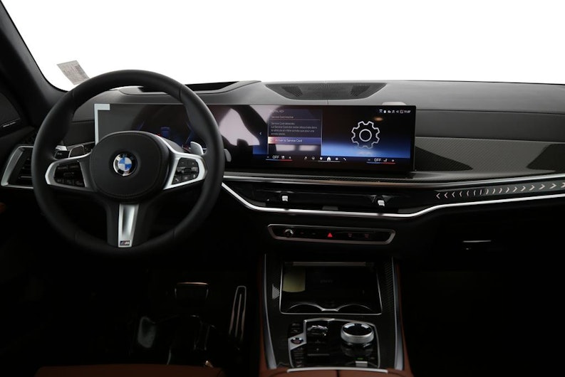 Vehicle image BMW X5